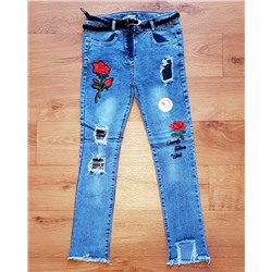 Рваные джинсы с вышивкой “Роза” (5349)