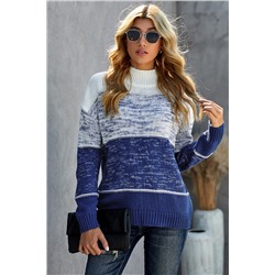 Сине-белый полосатый вязаный свитер