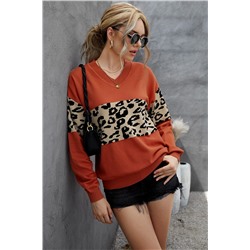 Оранжевый вязаный свитер с леопардовым принтом