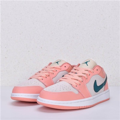 Кроссовки Nike Air Jordan 1 Low арт 2584