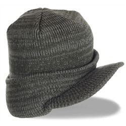 Классная мужская вязаная шапка с козырьком №4640