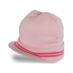 Аккуратная женская шапка с козырьком. Удобная и практичная модель для городских модниц №5010