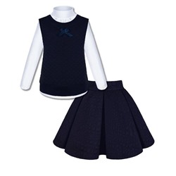 Школьная форма для девочки с белой водолазкой, синим жилетом и юбкой