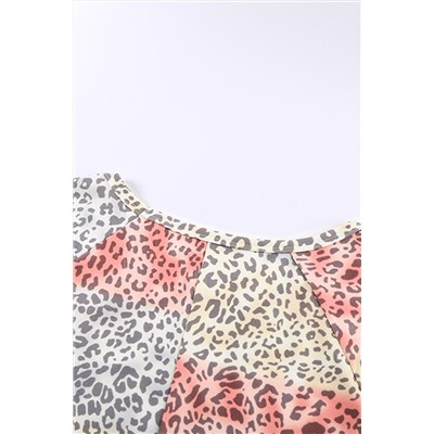 Разноцветный полосатый пуловер с леопардовым принтом